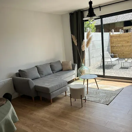 Maison Pour 4 Personnes Proche Du Velodrome Aveluy